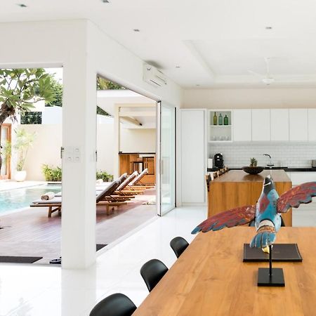 Villa Aditi, Sitara Villa Group Seminyak  Bagian luar foto