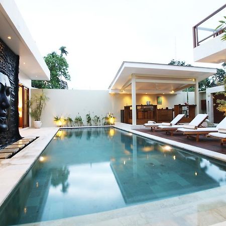 Villa Aditi, Sitara Villa Group Seminyak  Bagian luar foto