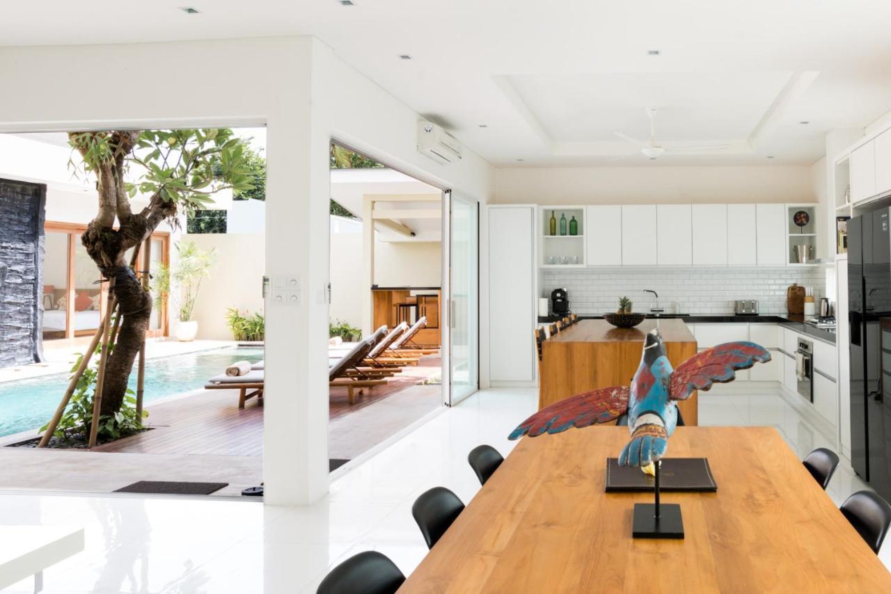 Villa Aditi, Sitara Villa Group Seminyak  Bagian luar foto